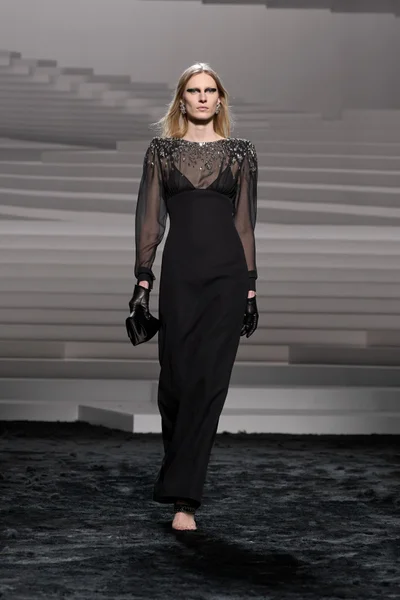 Look 72